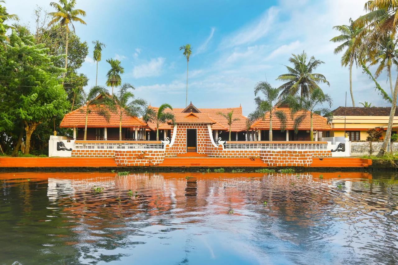 Palmy Lake Resort Alappuzha Kültér fotó