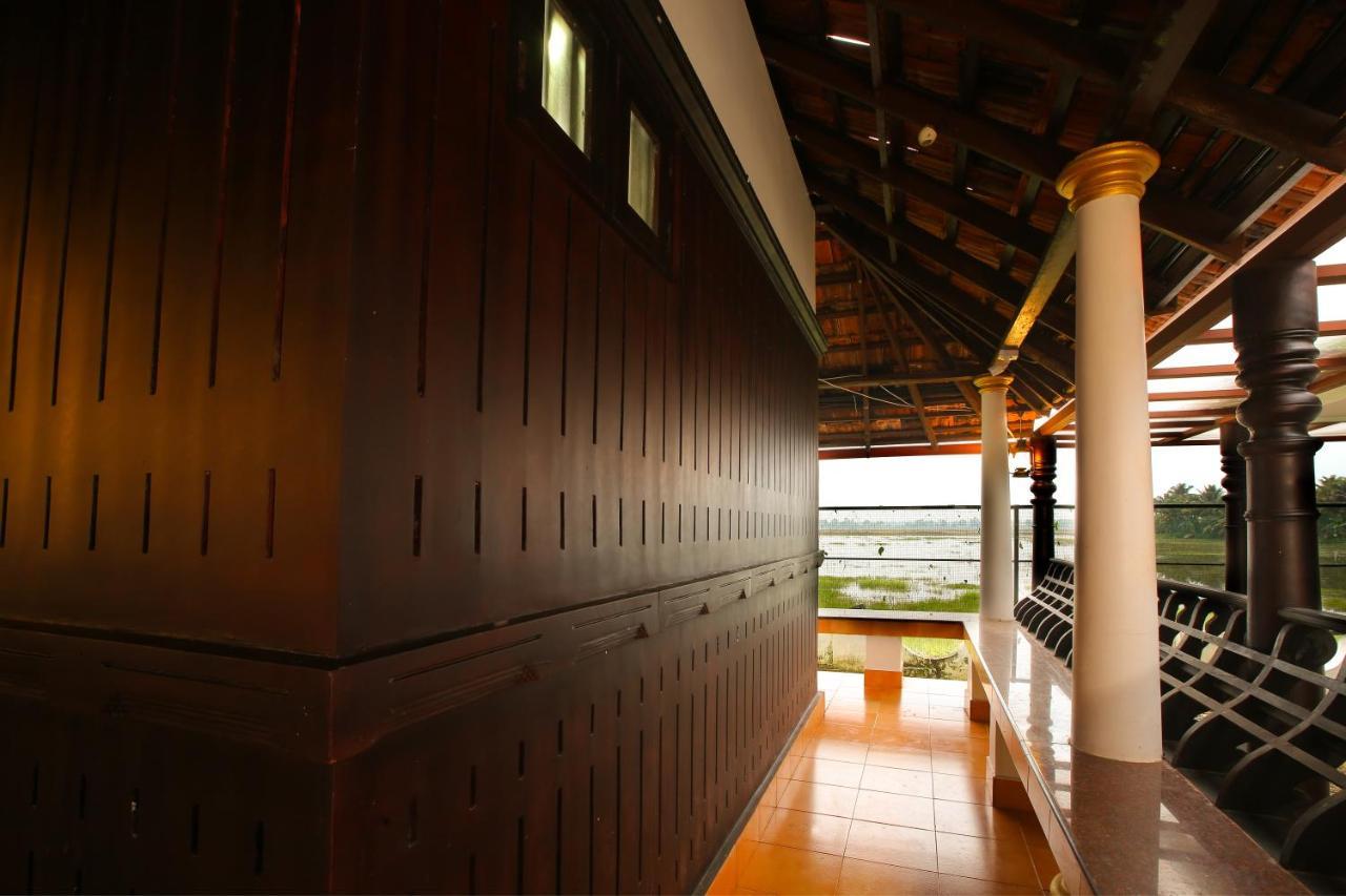Palmy Lake Resort Alappuzha Kültér fotó